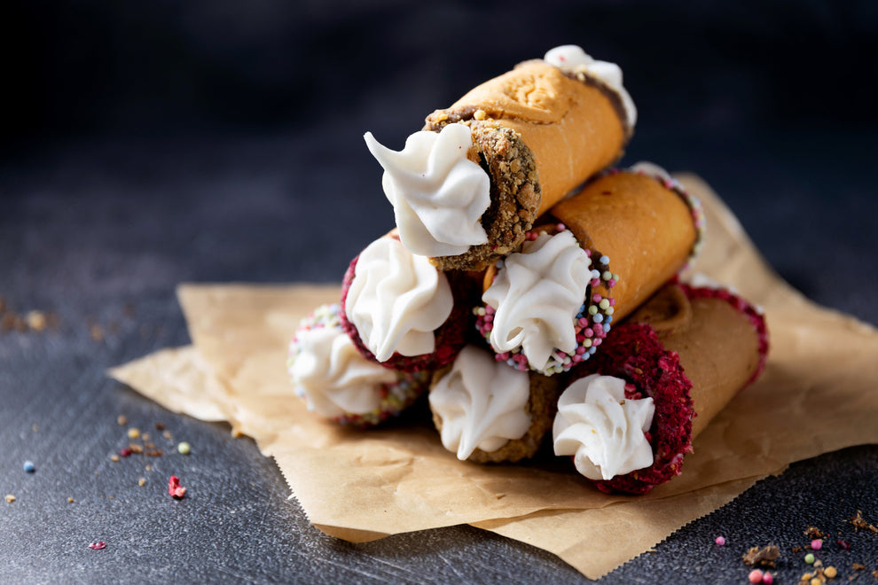 Doggy Cannoli